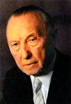 Конрад Герман Иозеф Аденауэр (1876-1967), первый федеральный канцлер ФРГ в 1949-1963 гг.