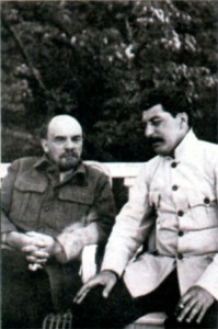 Ленин и Сталин в Горках. Ок. 1923 г.